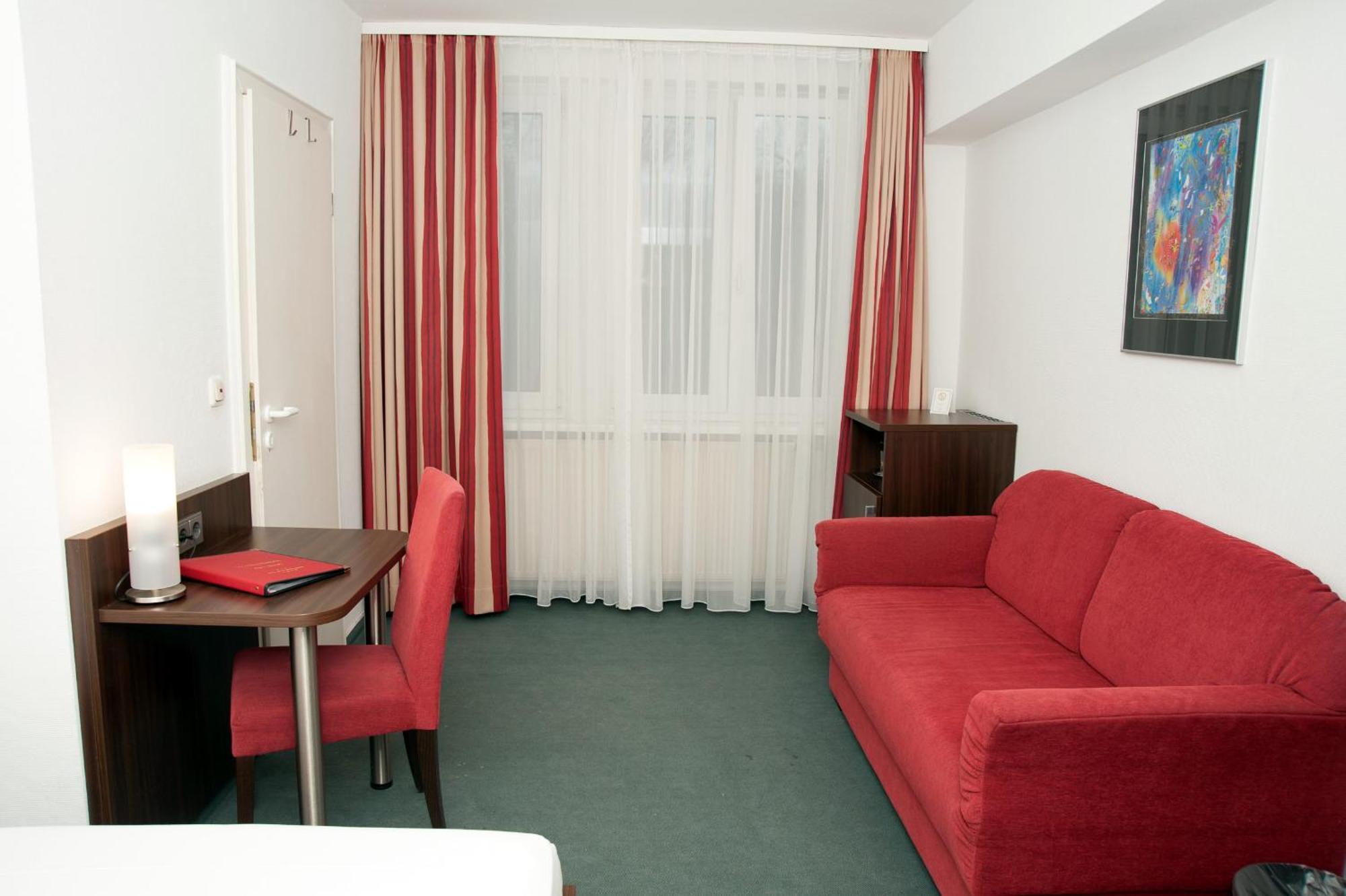 Hotel Am Roemerwall Mainz Exterior foto